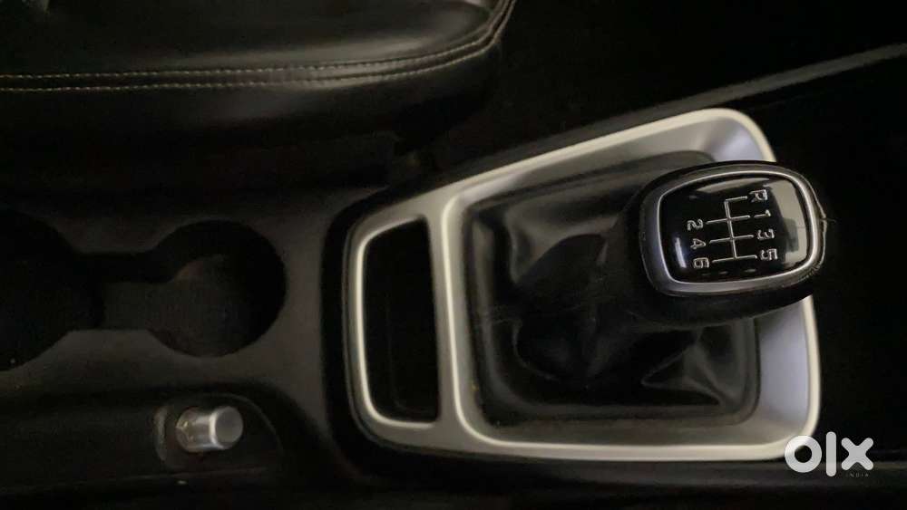 Hyundai Venue 1.0 Sx Turbo Imt, 2022, Petrol