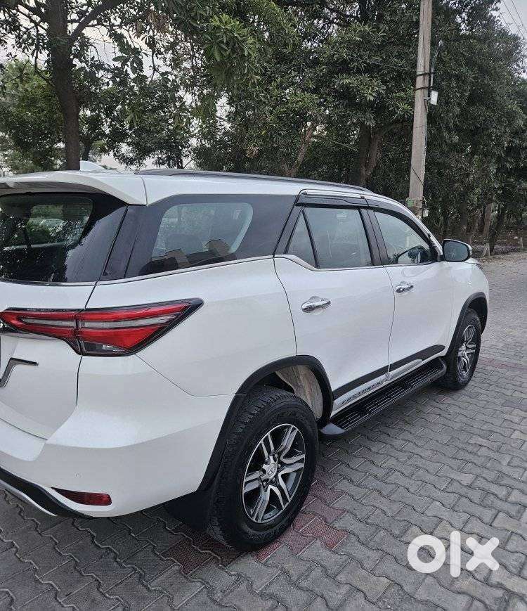 Toyota Fortuner 4x2 At 2.8 Diesel, 2022, Diesel