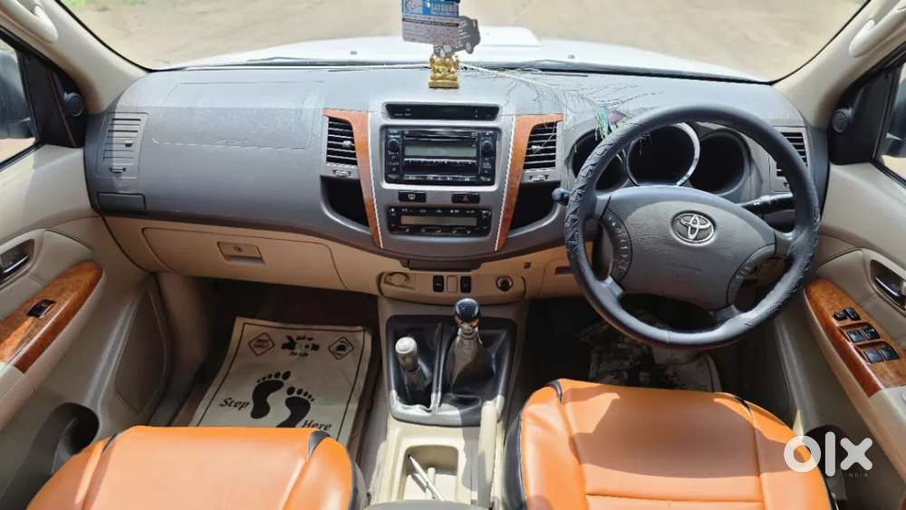 Toyota Fortuner 3.0 Limited Edition, 2011, Diesel