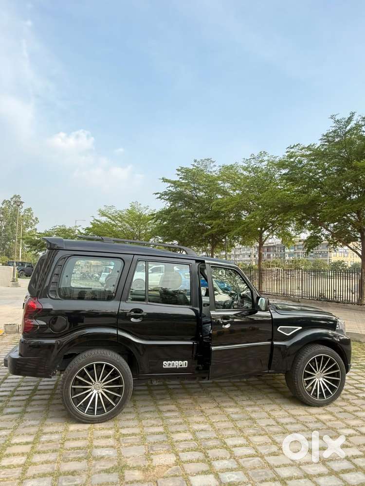 Mahindra Scorpio S11 Mt 7s, 2021, Diesel