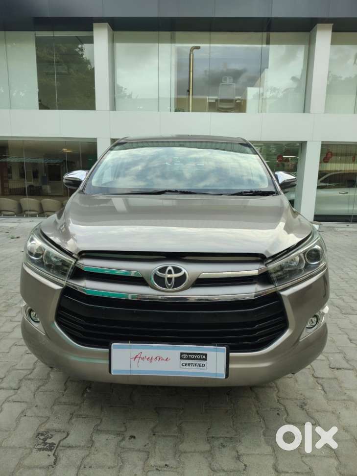 Toyota Innova Crysta 2.8z Automatic, 2019