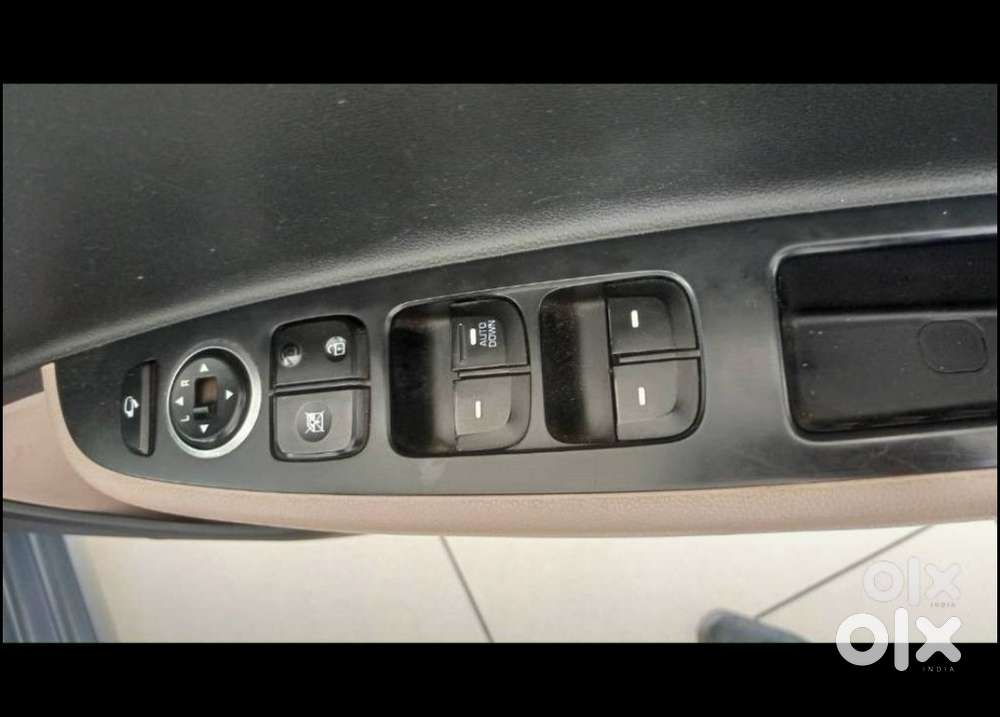 Hyundai Grand I10 Sportz, 2013, Petrol
