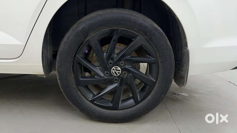 Volkswagen Virtus 1.0 Topline Tsi At, 2022, Petrol