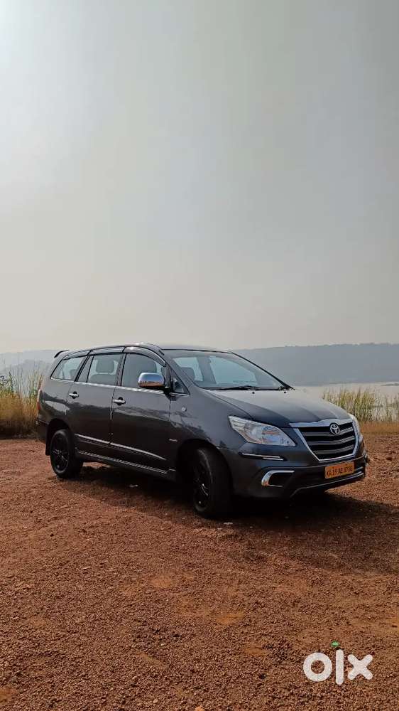 Toyota Innova 2.5 G, 2016 Diesel