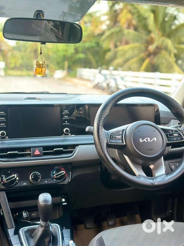 Kia Seltos 2024 Petrol 21000 Km Driven