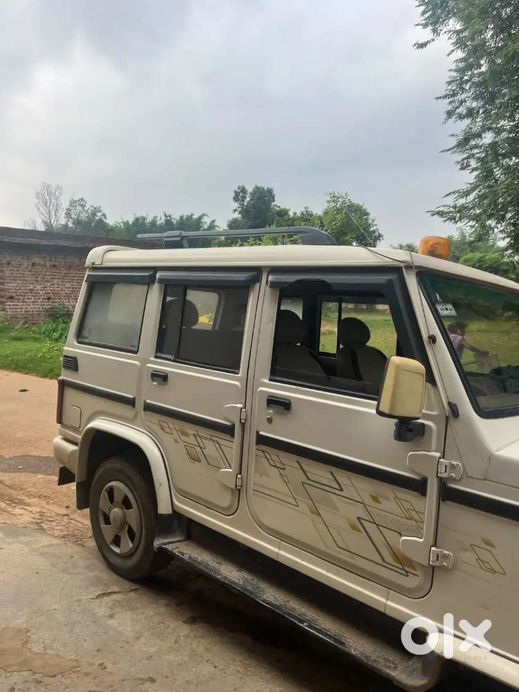 Mahindra Bolero Neo 1.5 2013