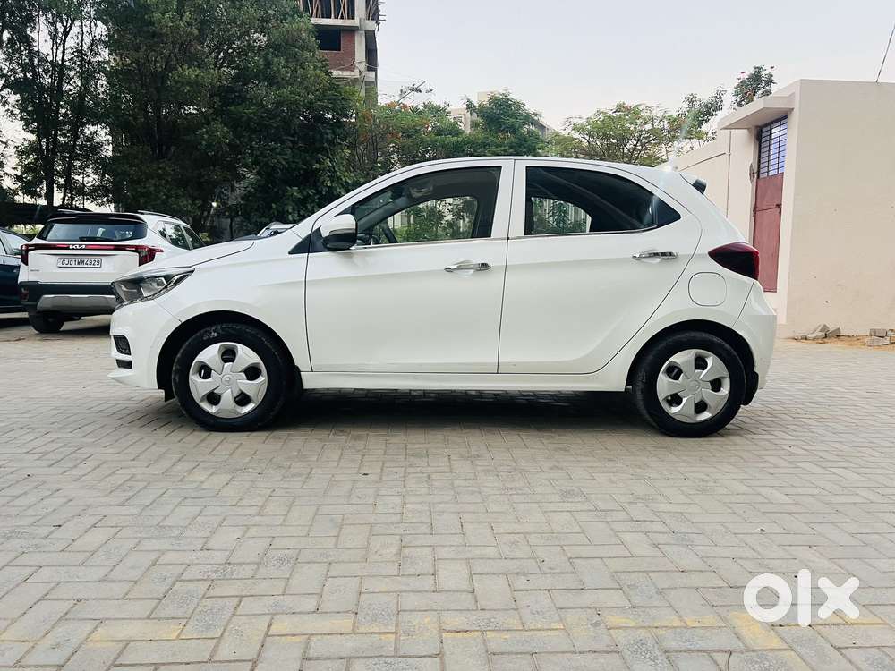 Tata Tiago 1.2 Revotron Xt Cng, 2020, Cng & Hybrids