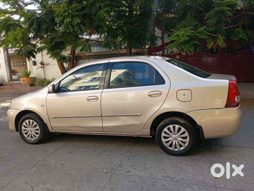 Toyota Etios 2010-2012 G, 2011, Petrol