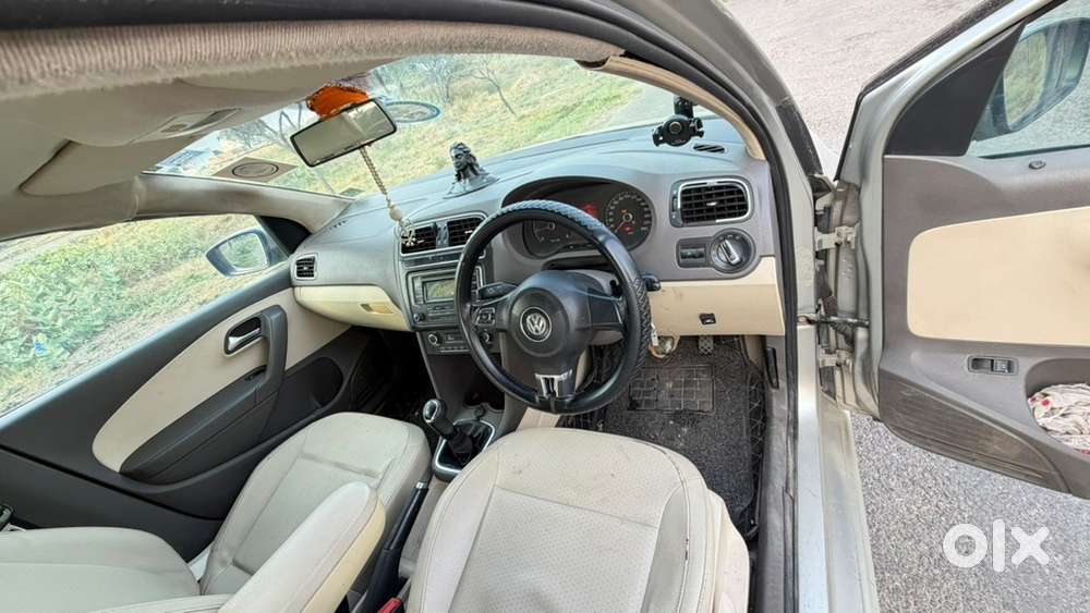 Volkswagen Vento Hybrid 2013