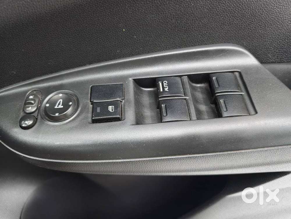 Honda Jazz V At I-vtec, 2015, Petrol