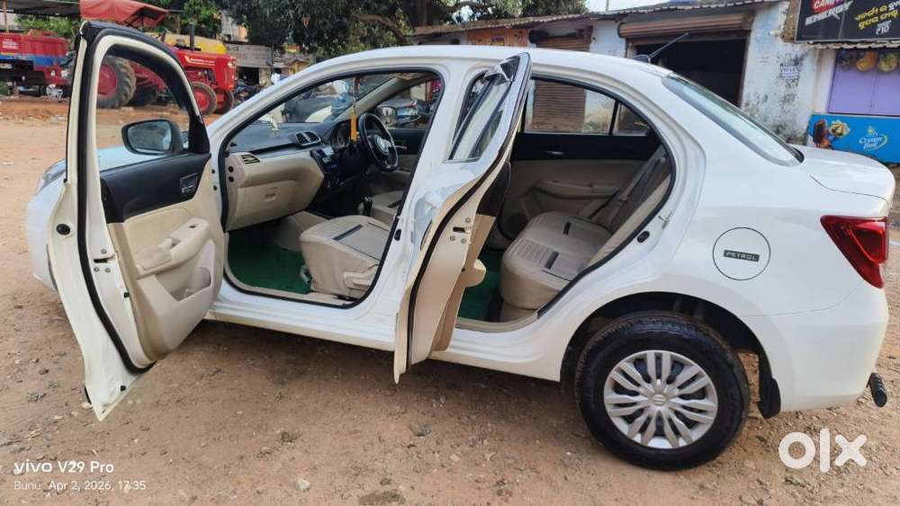 Maruti Suzuki Dzire 2017-2020 1.2 Vxi, 2023, Petrol