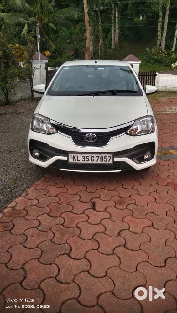 Toyota Etios 1.5 Vx, 2017, Petrol
