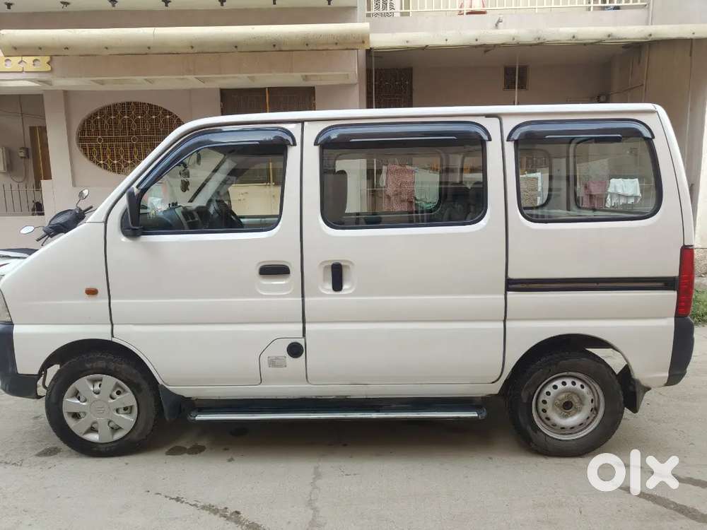 Maruti Suzuki Eeco 2025