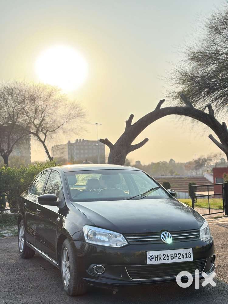 Volkswagen Vento Celeste 1.6 Highline, 2012, Petrol
