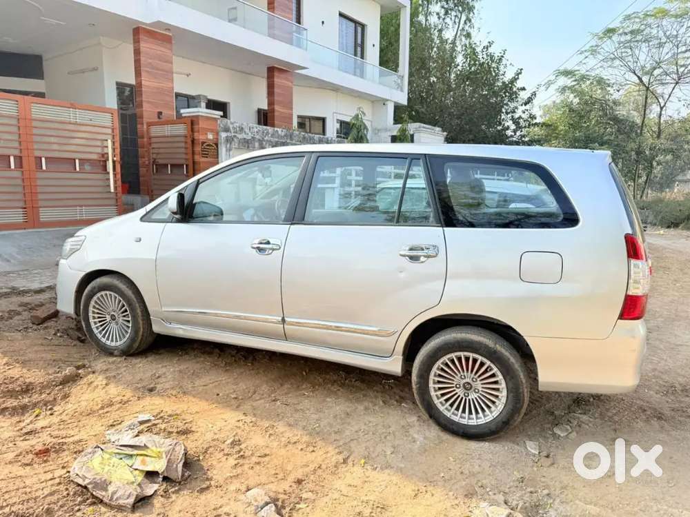 New Condition Well Maintained New Music System And New Alloy Tyers