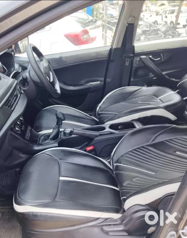 Tata Nexon Smart Plus S 1.2 Revotron Petrol 5 Mt, 2024, Petrol