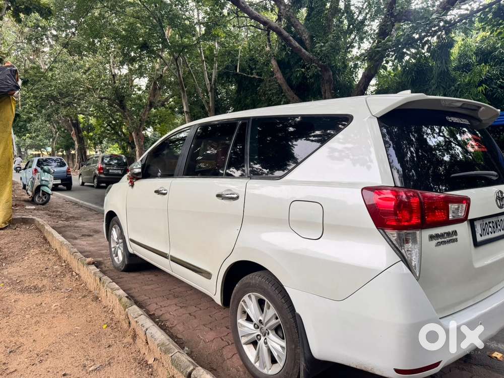 2017 Toyota Innova Crysta
