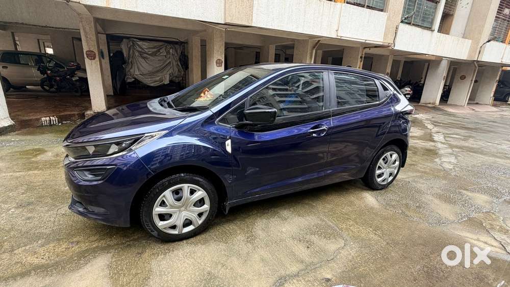 Tata Altroz Cng Sunroof 2024 Car
