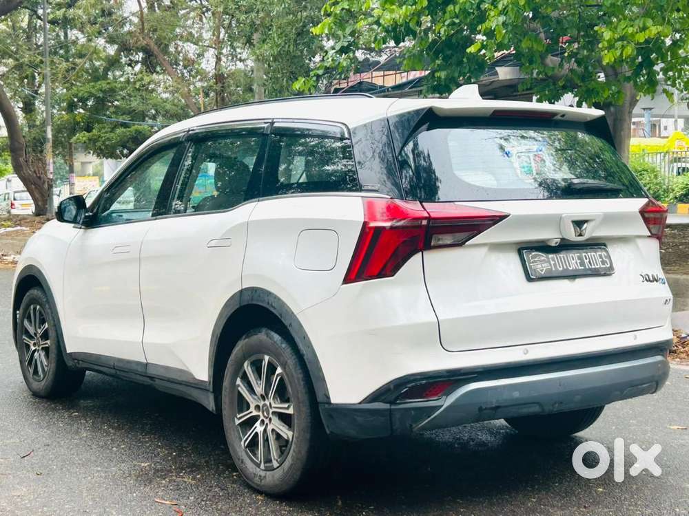 Mahindra Xuv700 2.2 Ax 7 Diesel At Str, 2022, Diesel