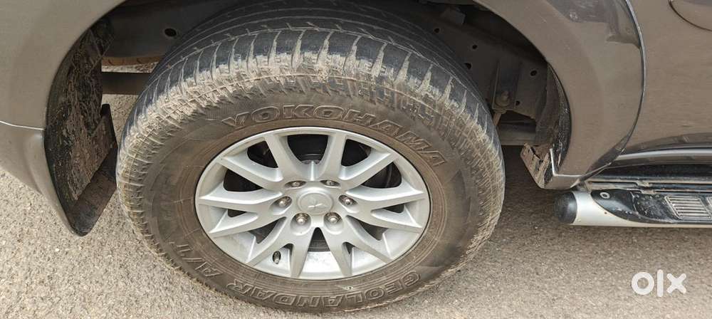 Mitsubishi Pajero Sport 2012