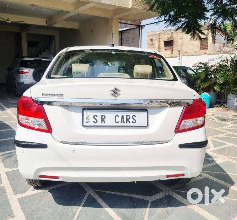 Maruti Suzuki Dzire 1.2 Vxi, 2022, Petrol