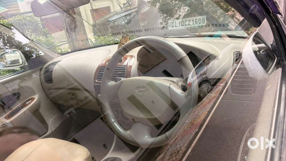Hyundai Accent Hatchback 2012