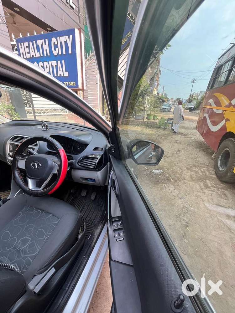 Tata Tiago Petrol 152000 Km Driven