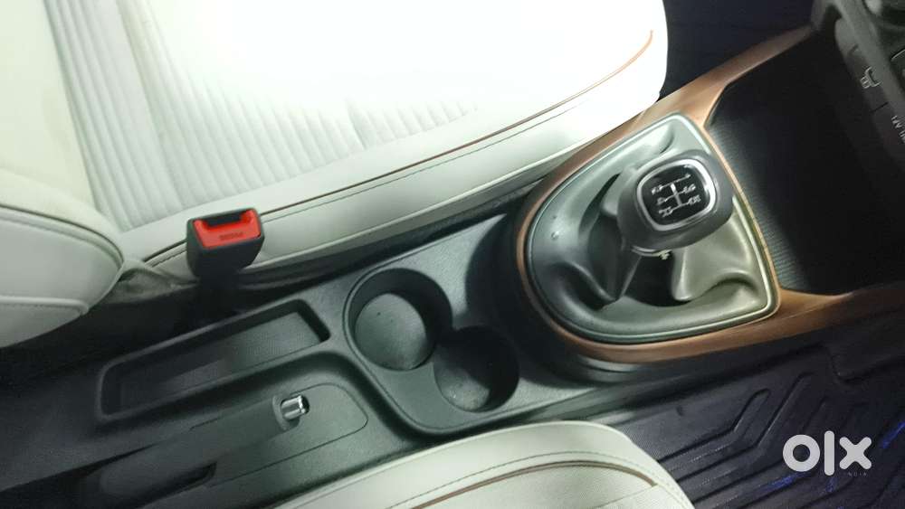 Hyundai Aura Sx Manual, 2023, Petrol