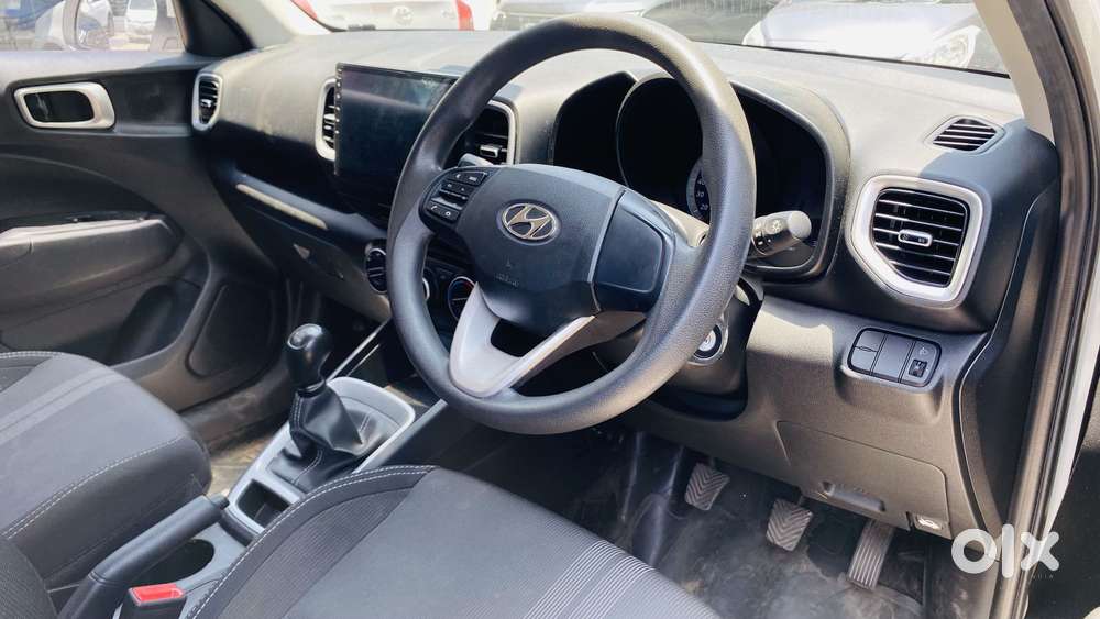 Hyundai Venue S Mt 1.2 Kappa, 2022, Petrol
