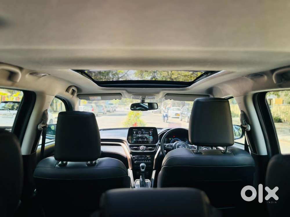 Maruti Suzuki Grand Vitara, 2023, Petrol