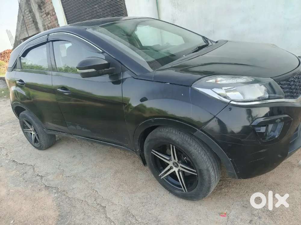 Tata Nexon Creative Plus 2018