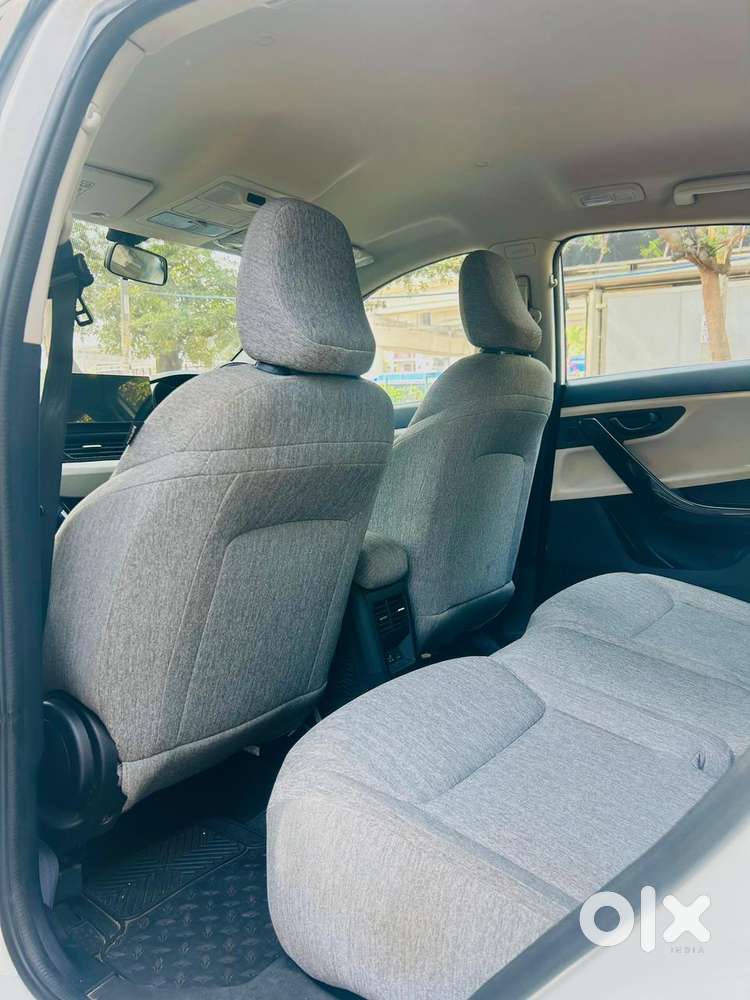 Tata Curvv, 2025, Petrol