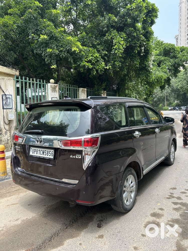 Toyota Innova Crysta [2020-ongoing] 2.4 Vx 8 Str, 2020, Diesel