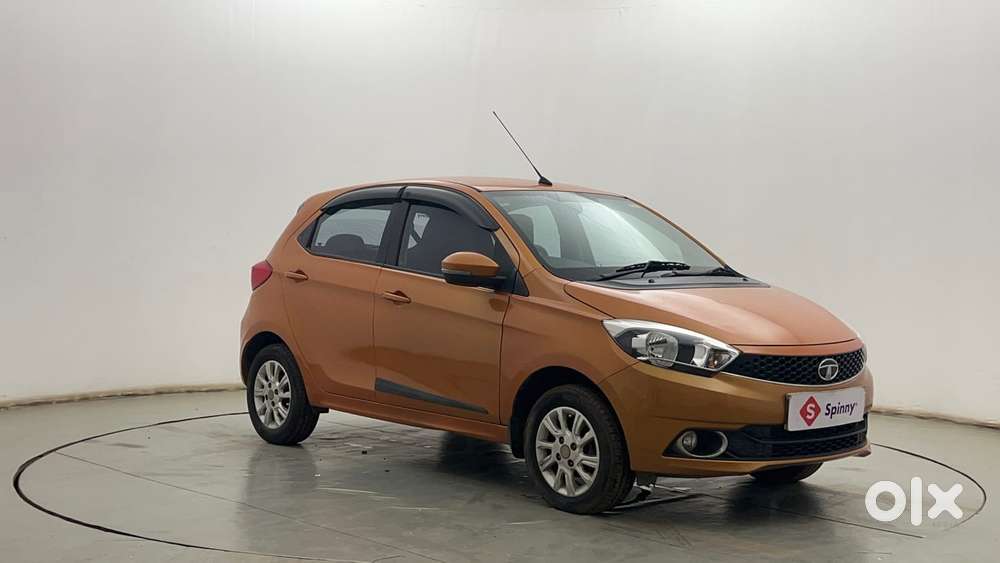 Tata Tiago Xza, 2017, Petrol