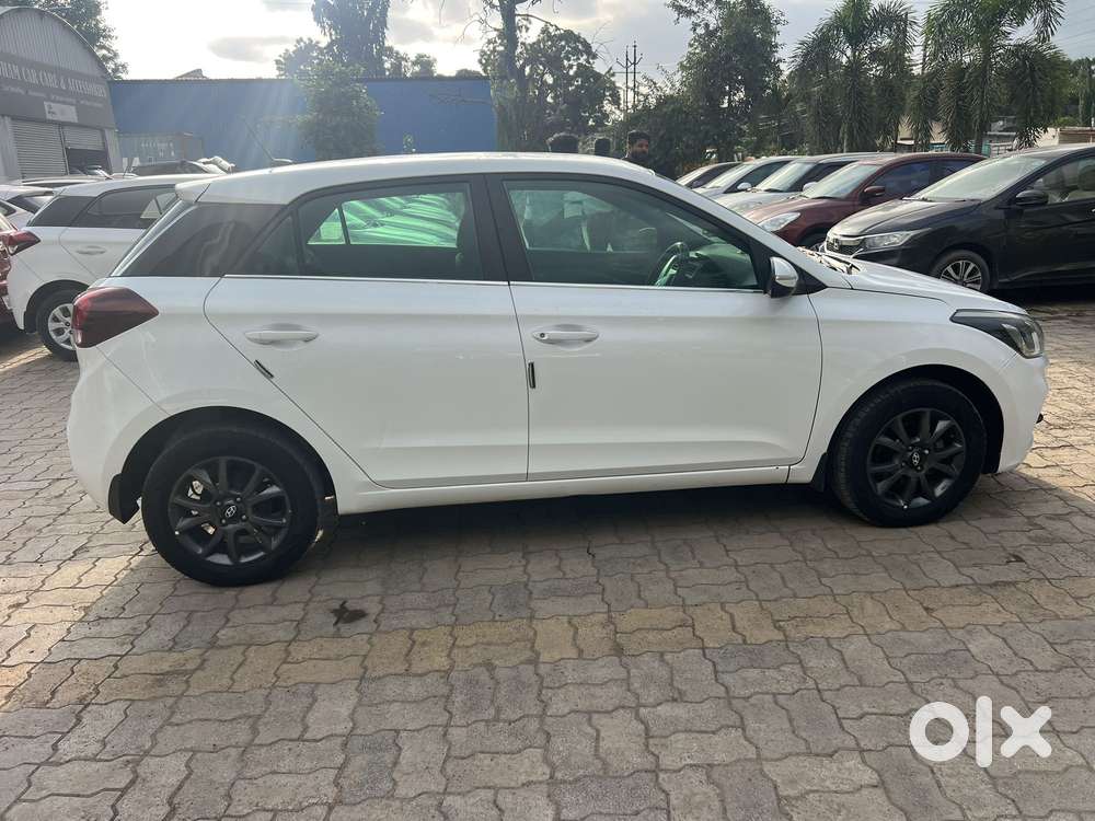 Hyundai Elite I20 Sportz Plus, 2020, Petrol