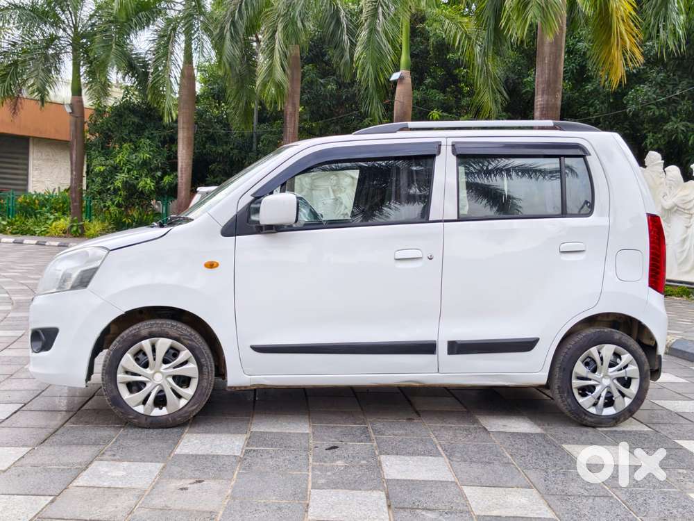 Maruti Suzuki Wagon R Amt Vxi Plus, 2018, Petrol