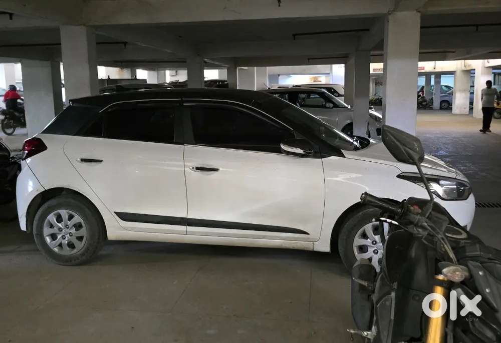 Hyundai I20 Elite Sportz 2016 Petrol Well Maintained