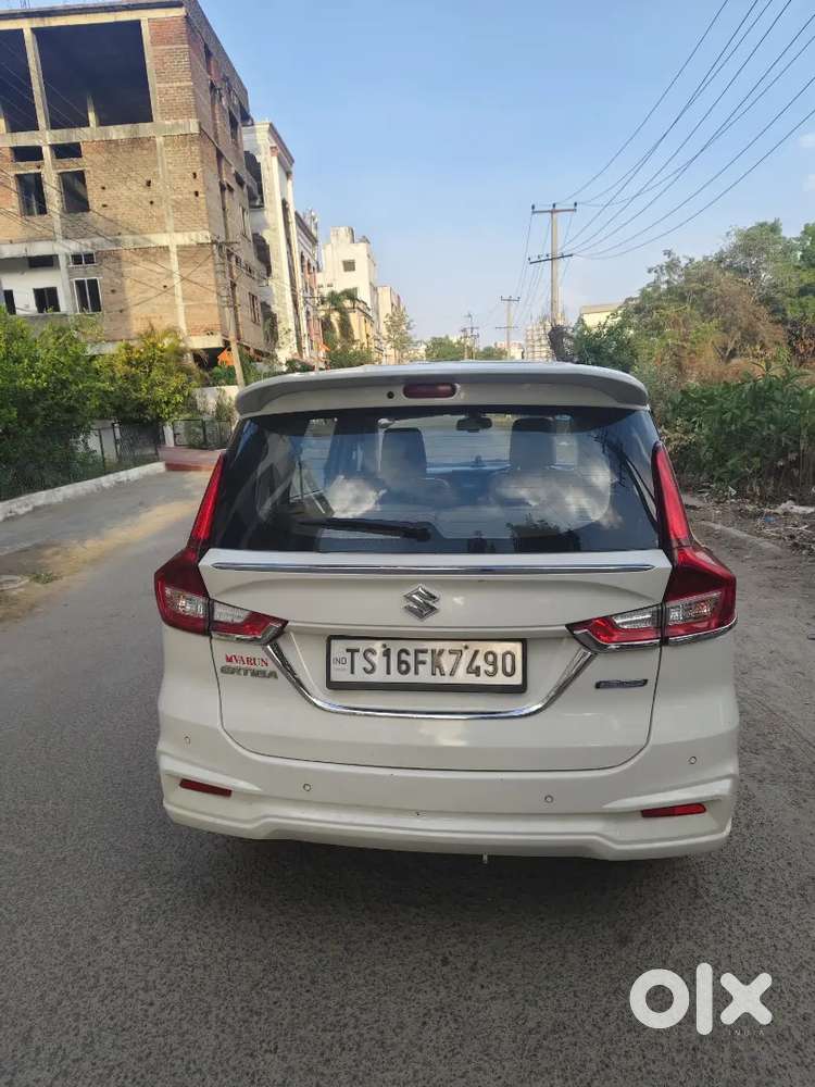 Maruti Suzuki Ertiga 2023 Petrol Well Maintained