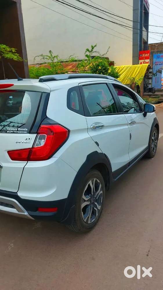 Honda Wr-v 2019 Petrol (top Model) Only 14000 Km Driven