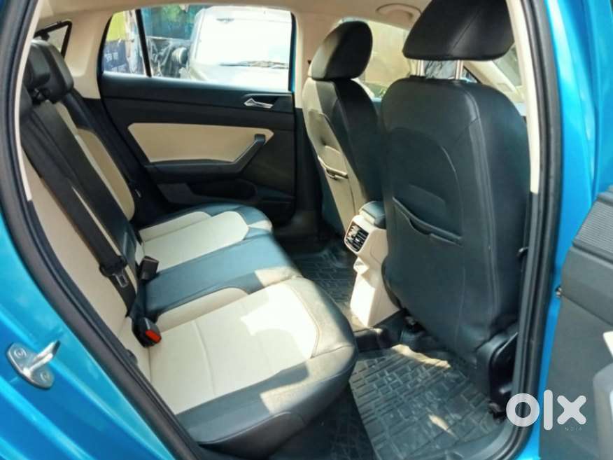Skoda Slavia Style 1.0l Tsi At, 2023, Petrol