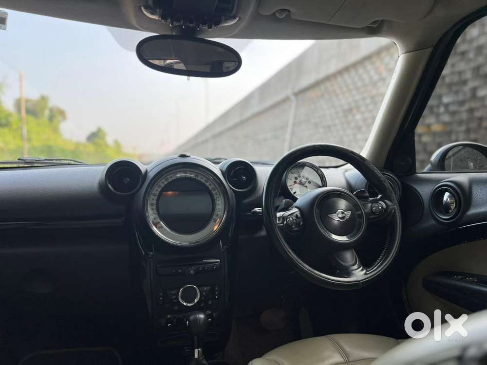 Mini Cooper Countryman  Neat And Clean 2 Liter Diesel