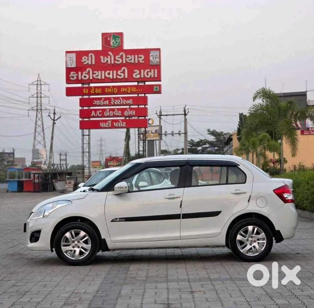 Maruti Suzuki Dzire 1.2 Zxi, 2014, Petrol