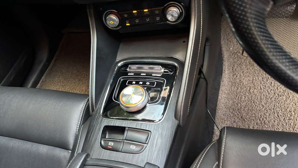 Mg Zs Ev 2021- Electric Top End