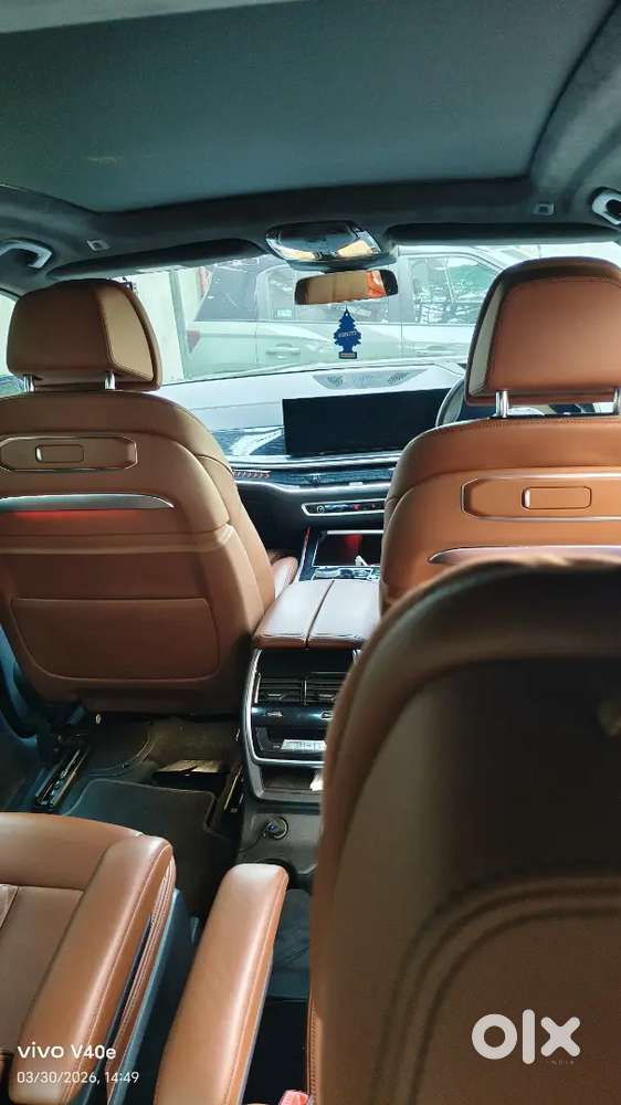 Bmw X7 2023 Petrol 29478 Km Driven