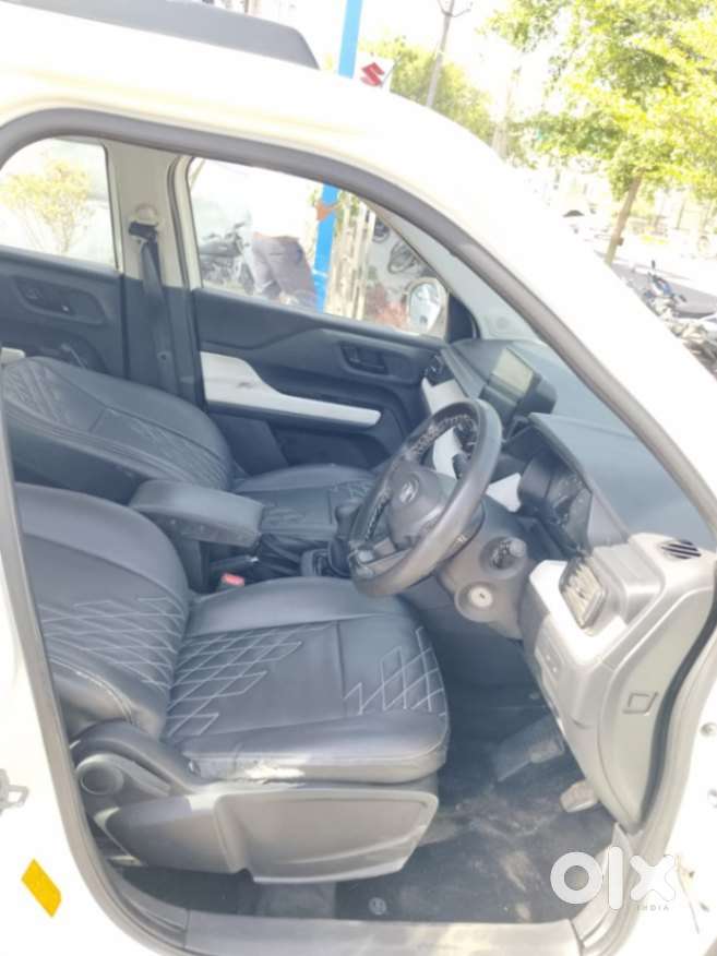 Tata Punch Pure, 2022, Petrol
