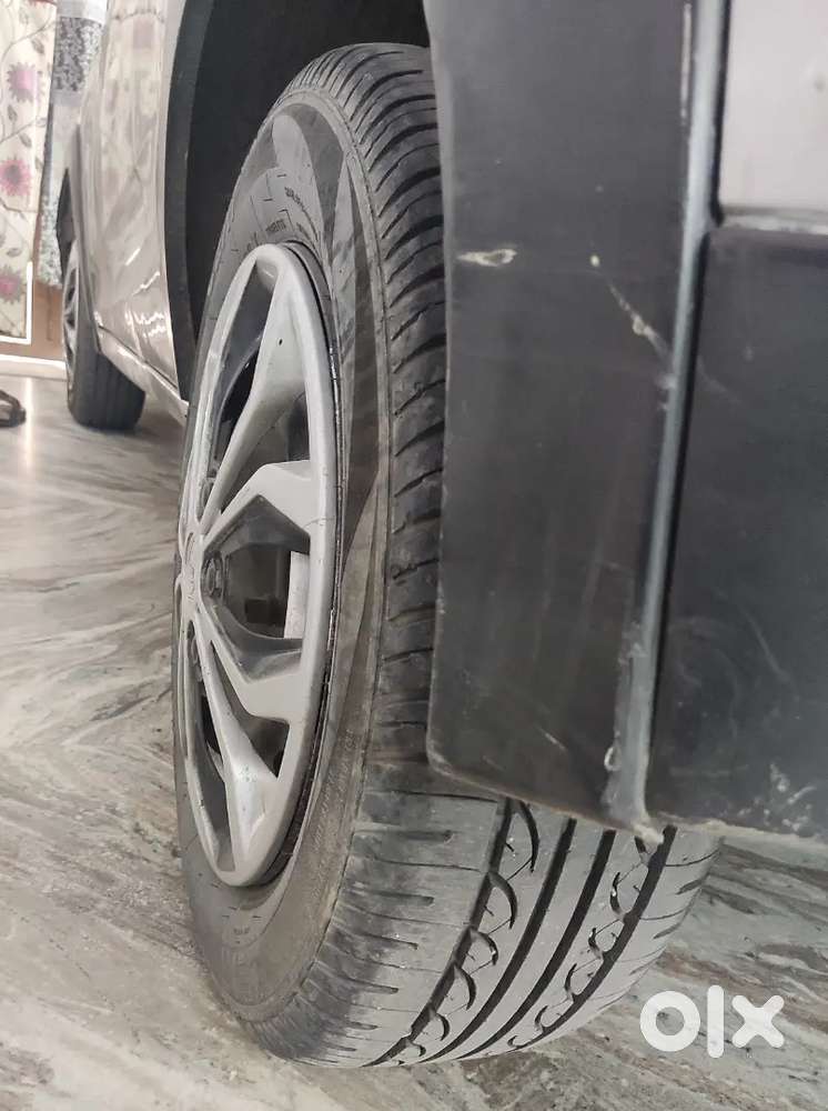 Mahindra Kuv100 Nxt 2017 Diesel 72660 Km Driven