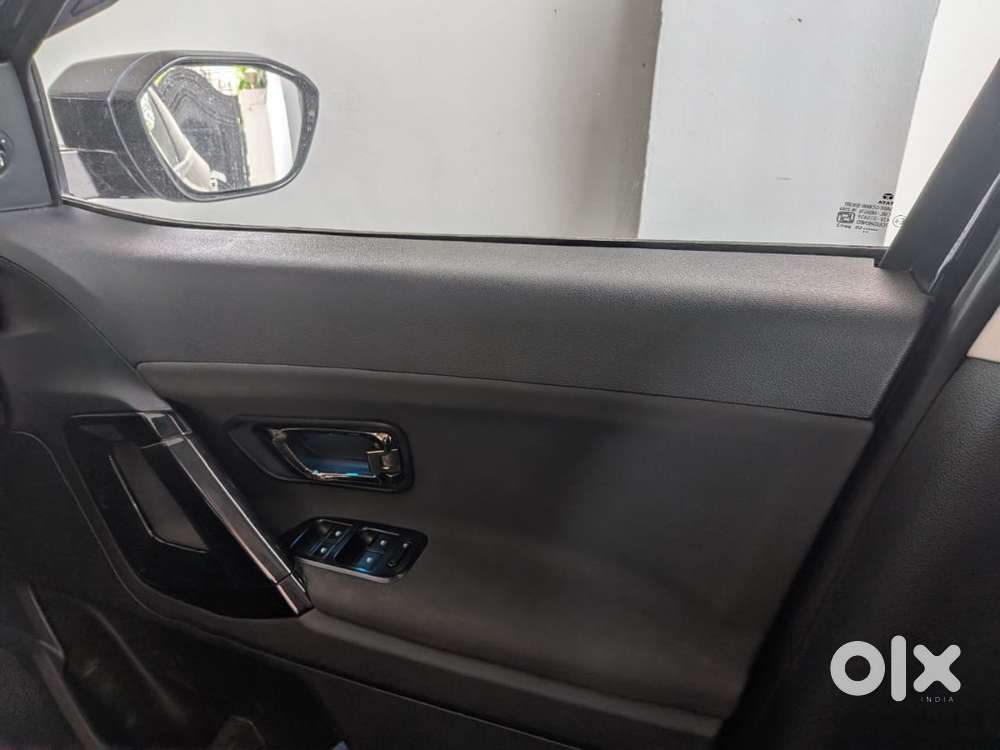 Tata Safari Xt+ Dark 2023- Excellent Condition | First Owner