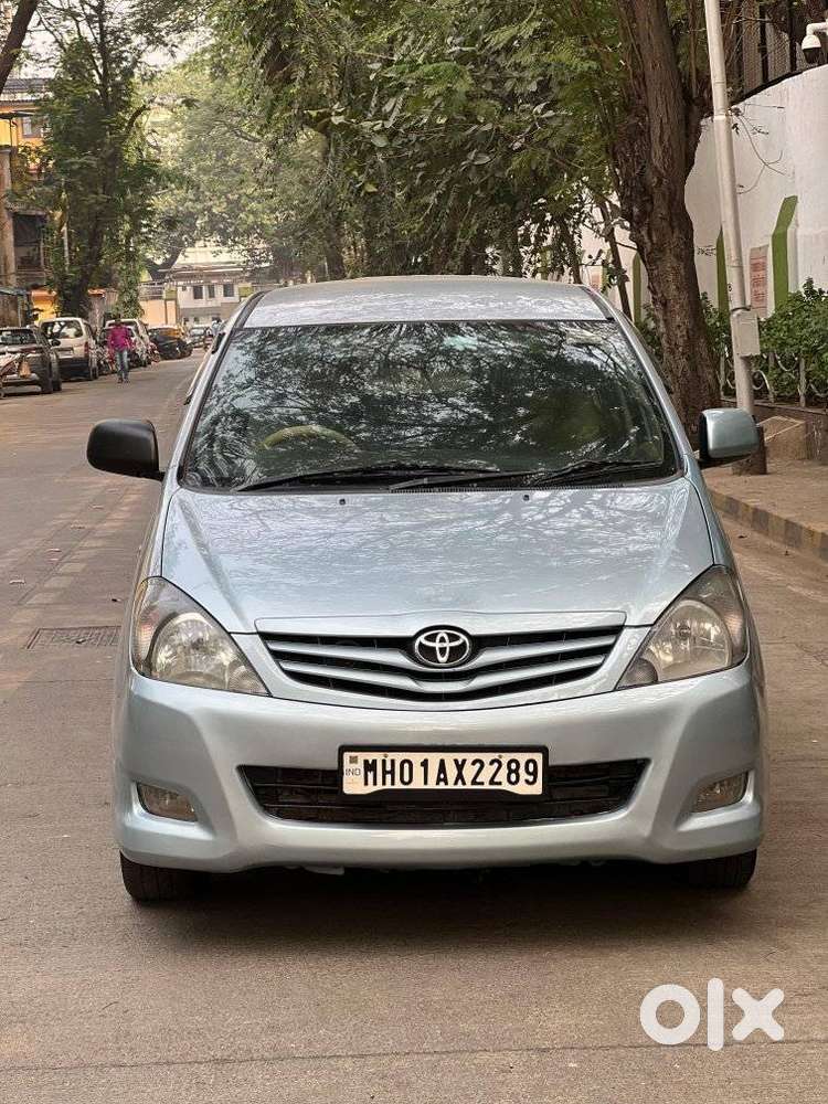 Toyota Innova 2.5 G (diesel) 8 Seater Bs Iv, 2011, Diesel