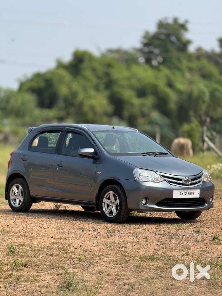Toyota Etios Liva 2013-2014 G, 2013, Petrol