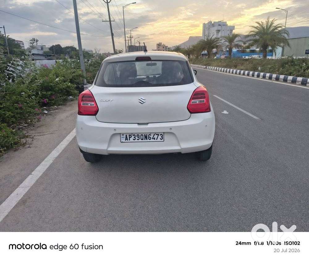 Maruti Suzuki Swift 1.2 Vxi (o), 2022, Petrol